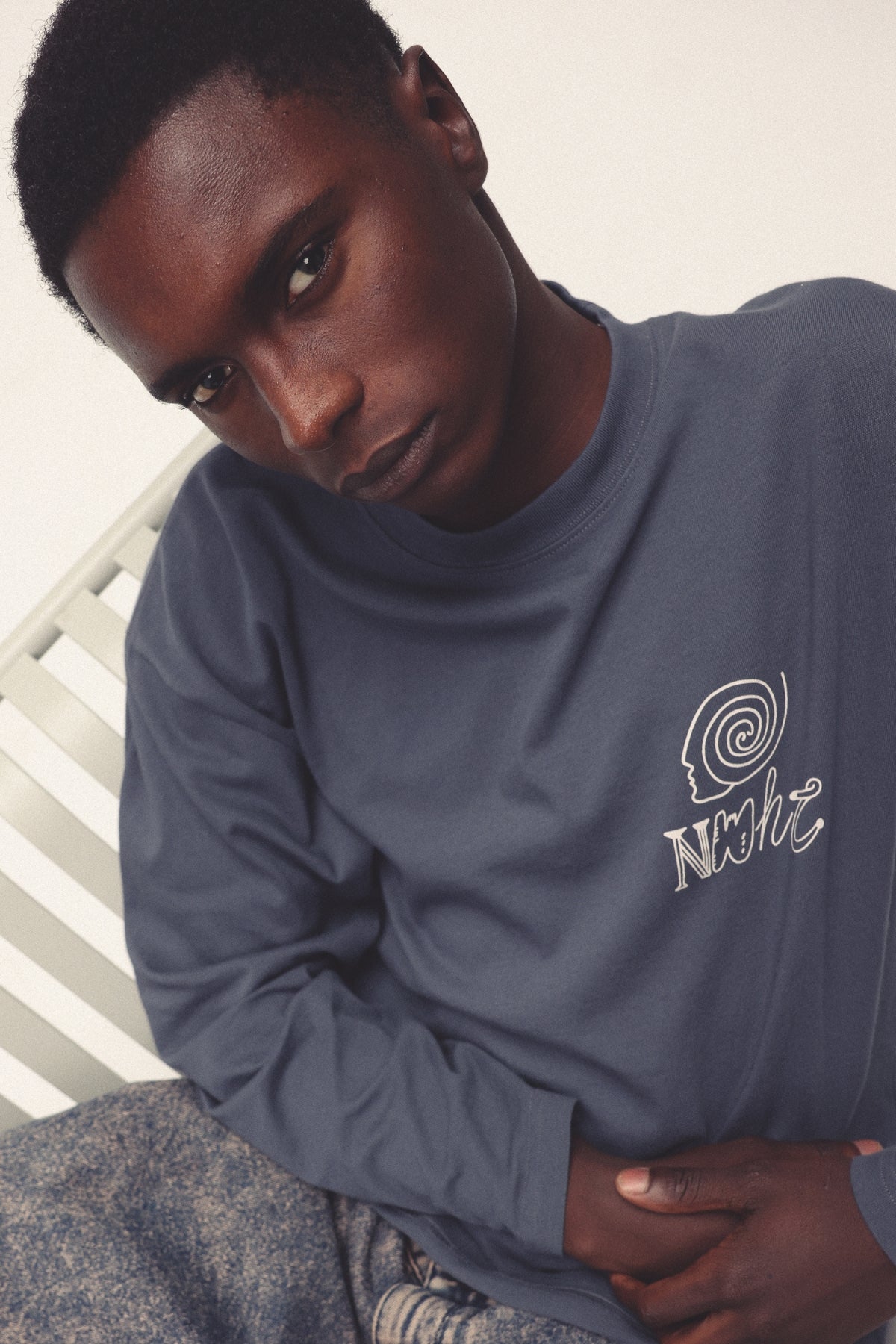 Camiseta Larga Looking