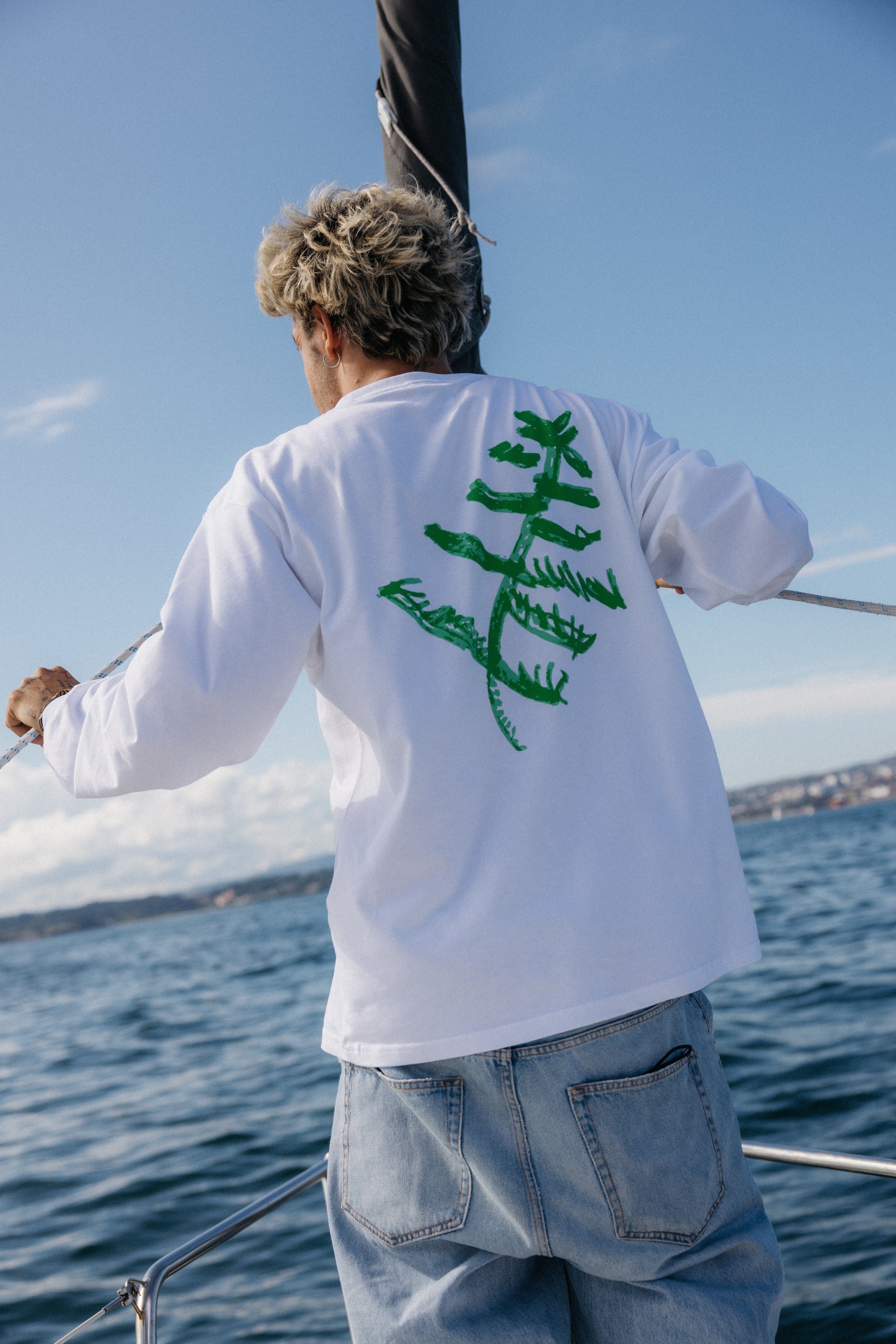 Forest leaf T-shirt