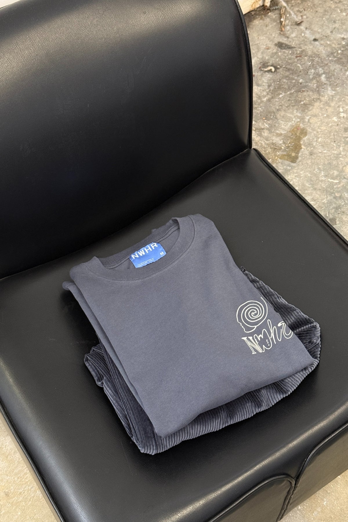 Camiseta Larga Looking