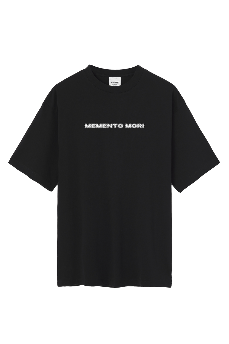 Camiseta NWHR x Bnomio "MEMENTO MORI" Negra