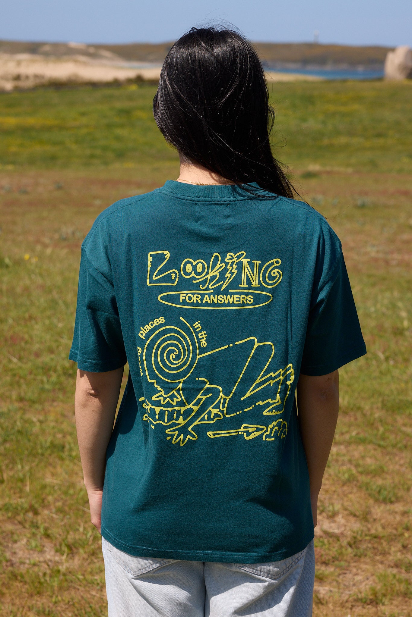 Camiseta looking for answers