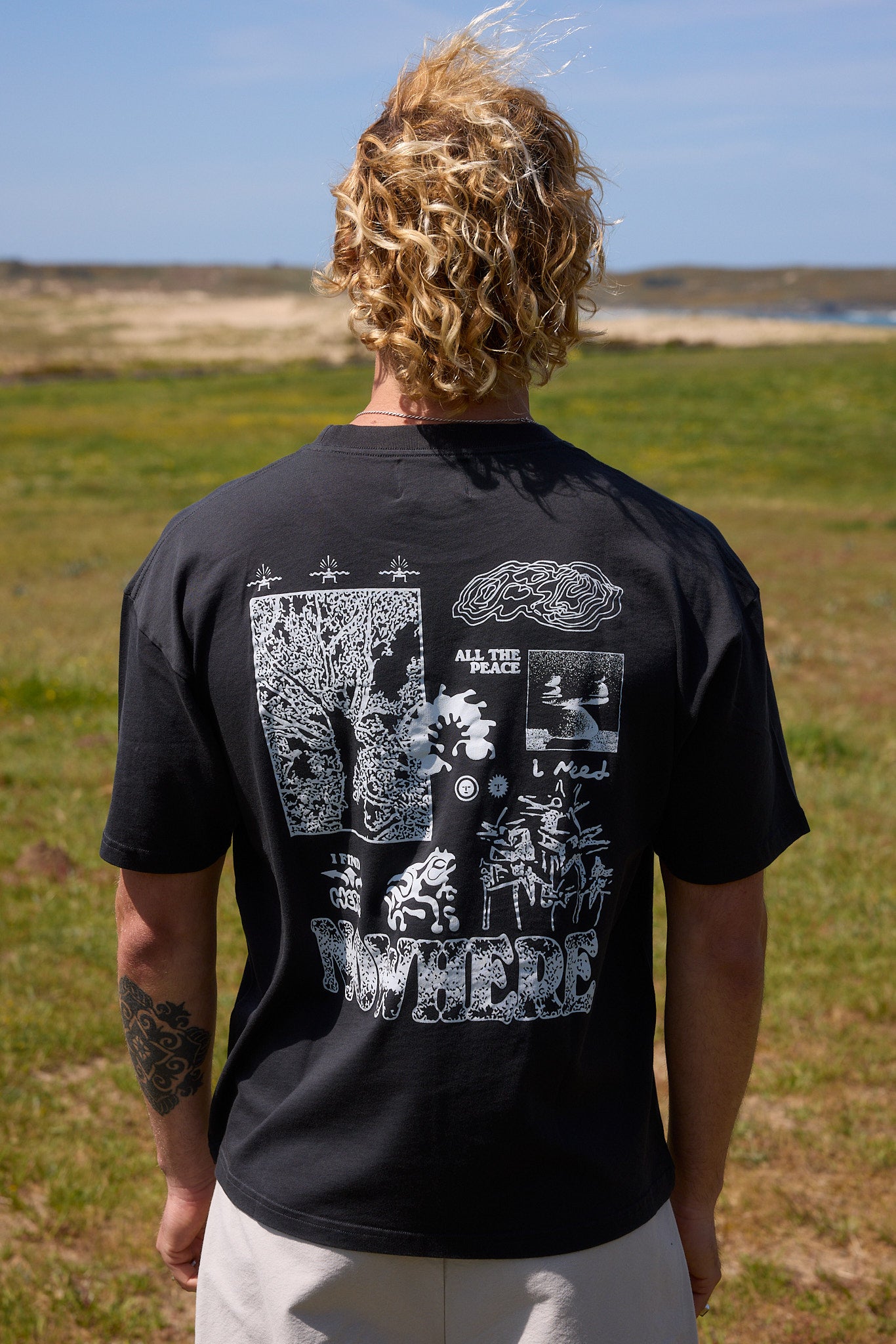 Camiseta All the peace i need black