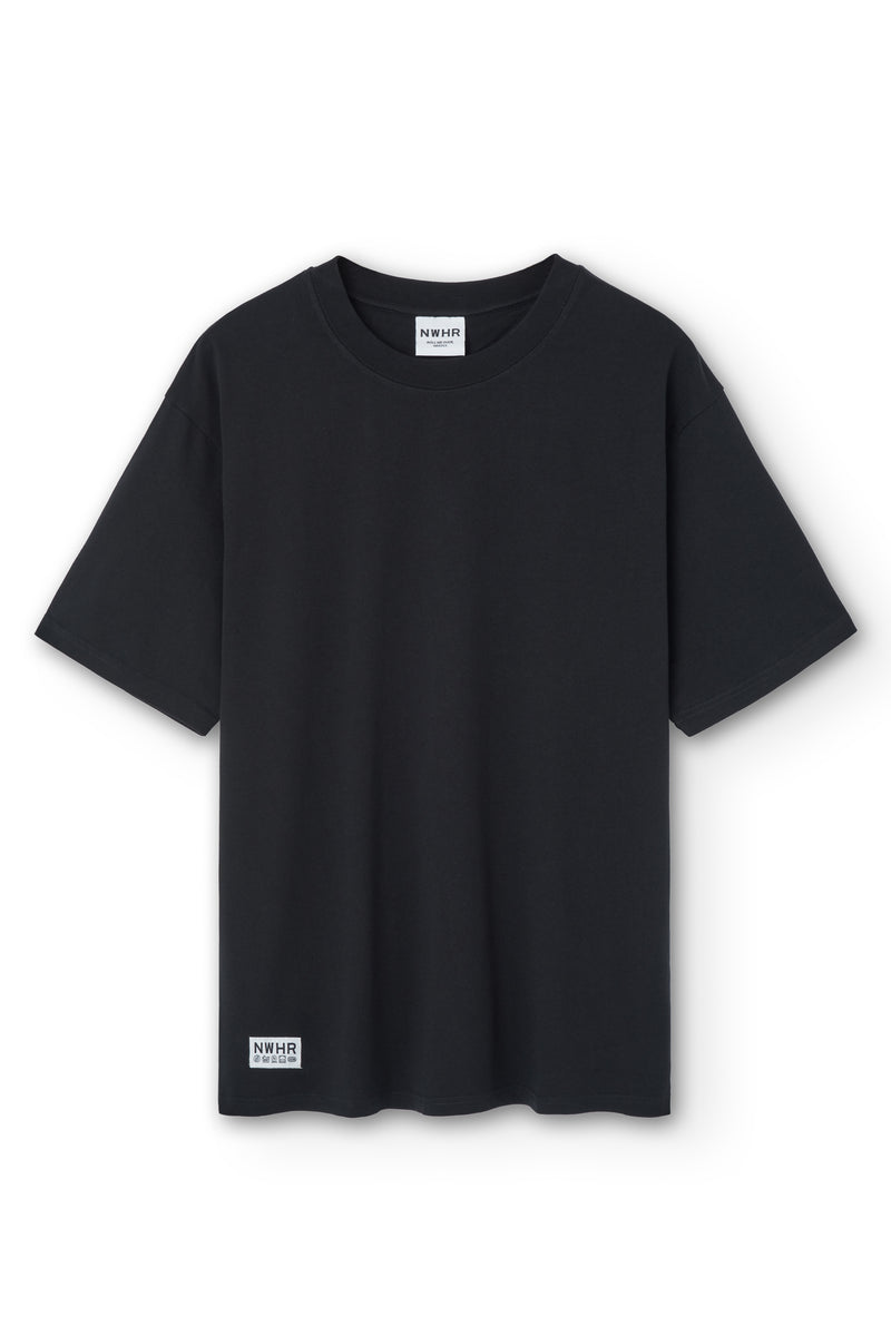 T-shirt label black
