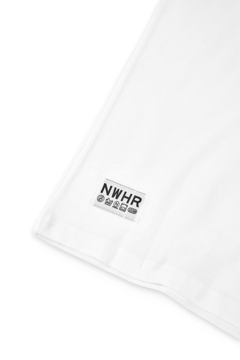 T-shirt label white
