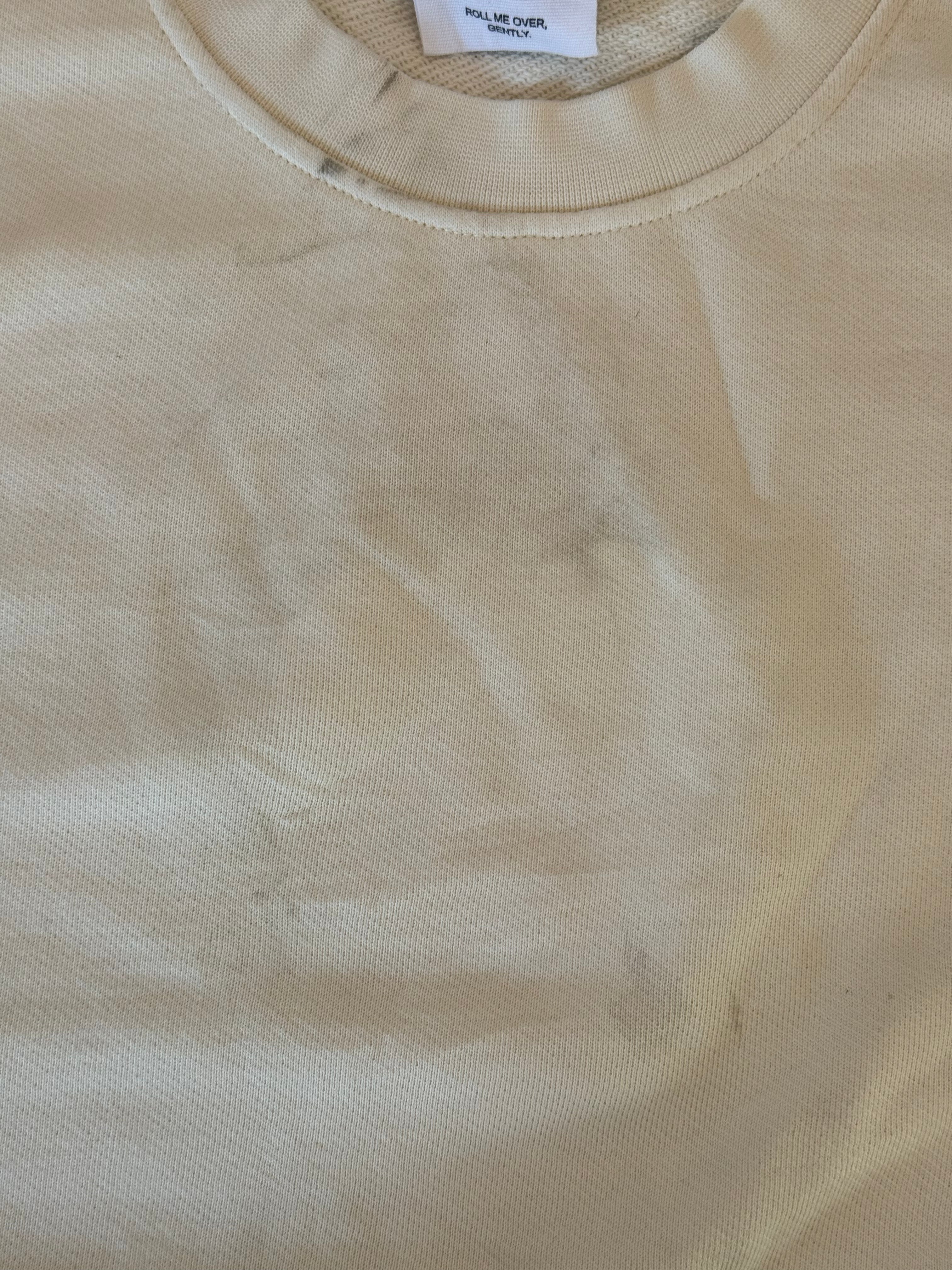 Essential beige crewneck - Defect