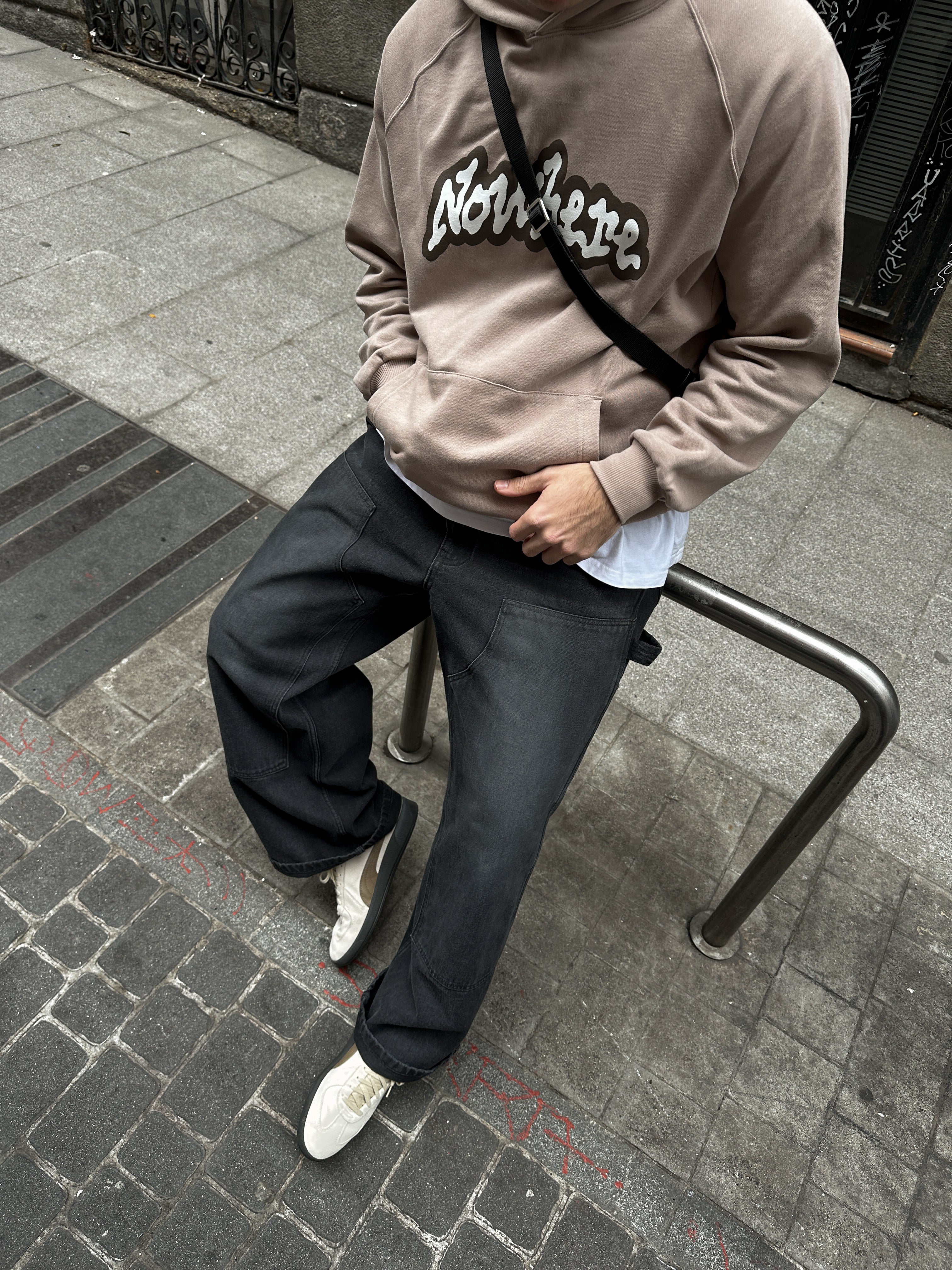 Hoodie liquid nowhere