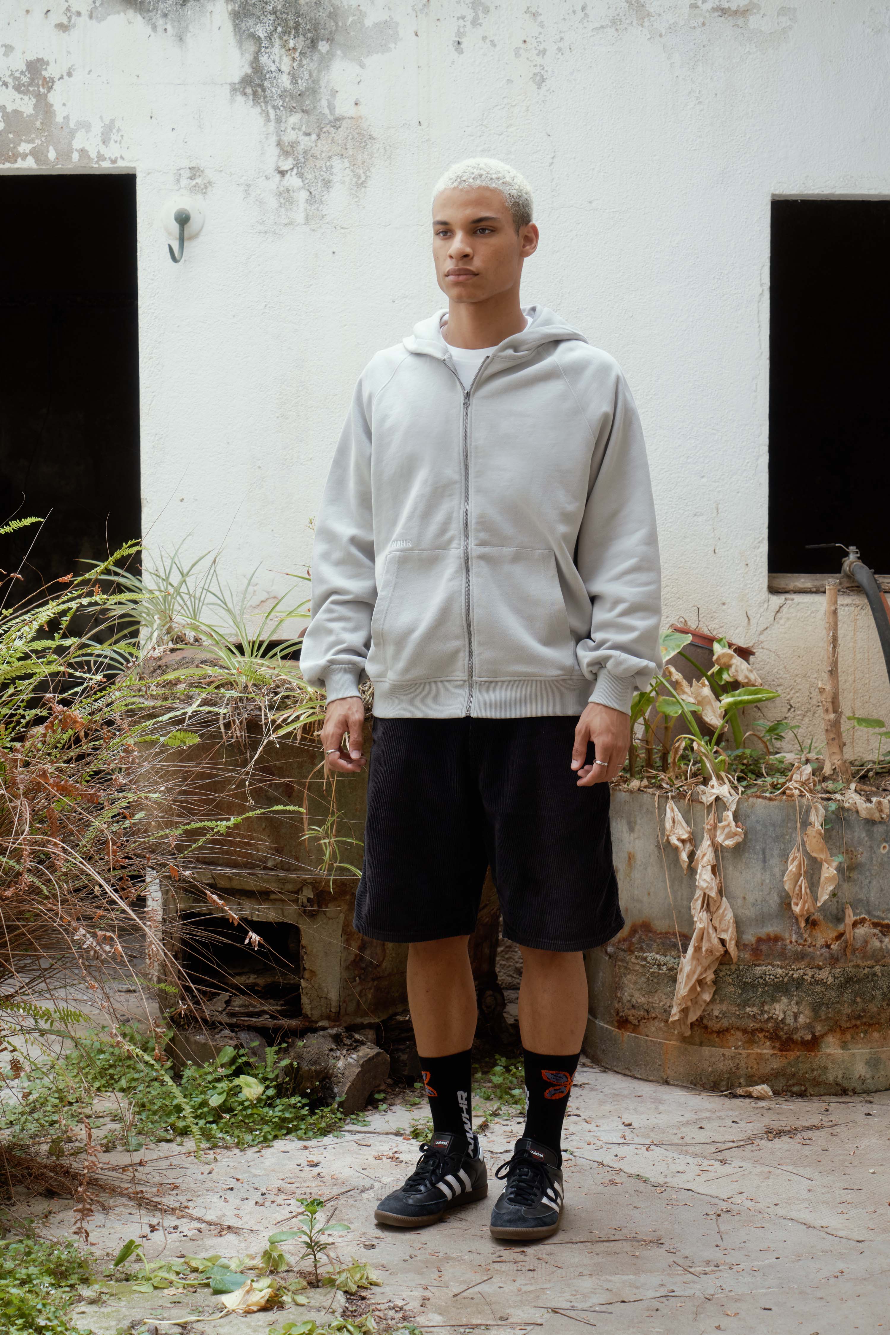 Zipper Essential Grey