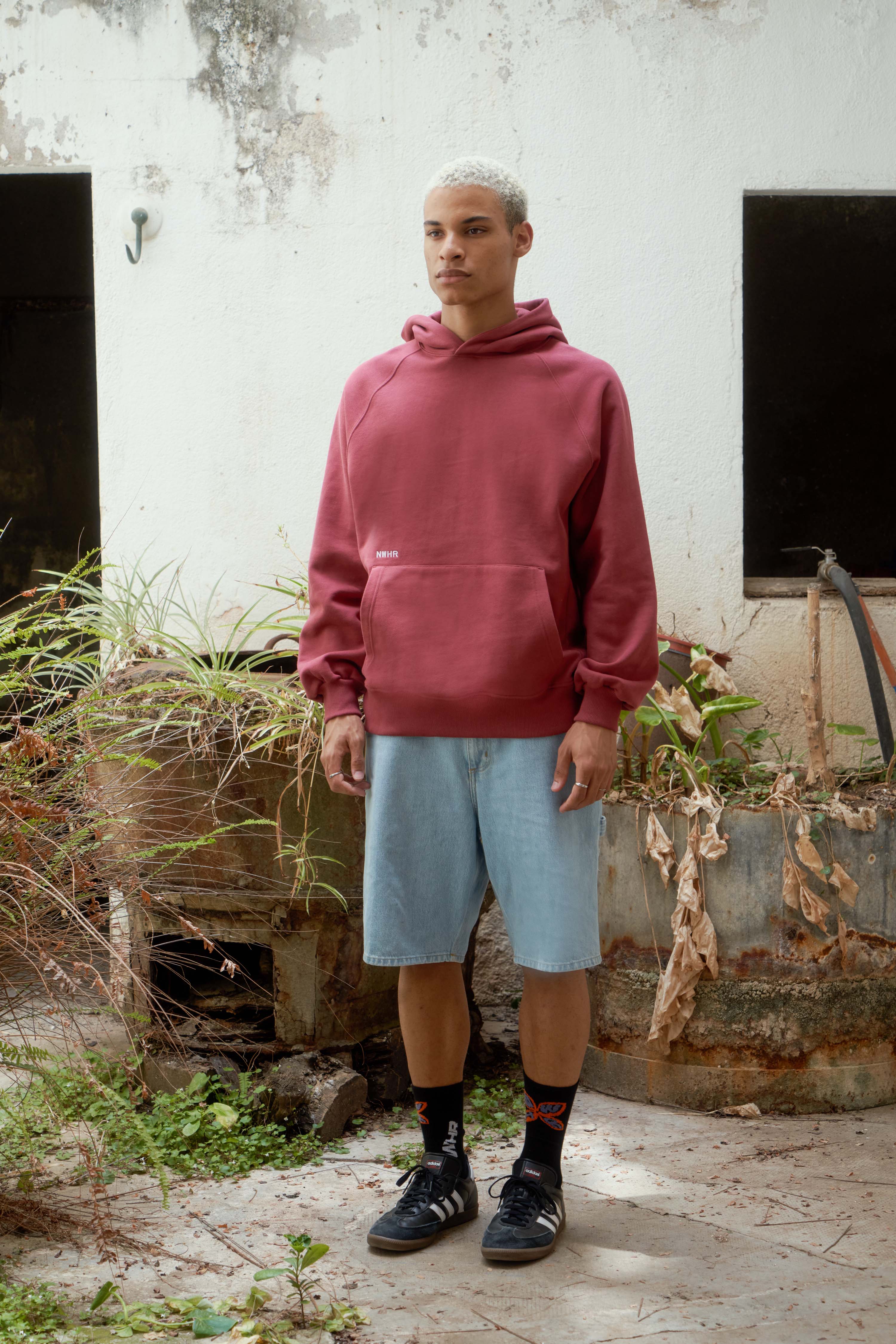 Hoodie Essential Rubí