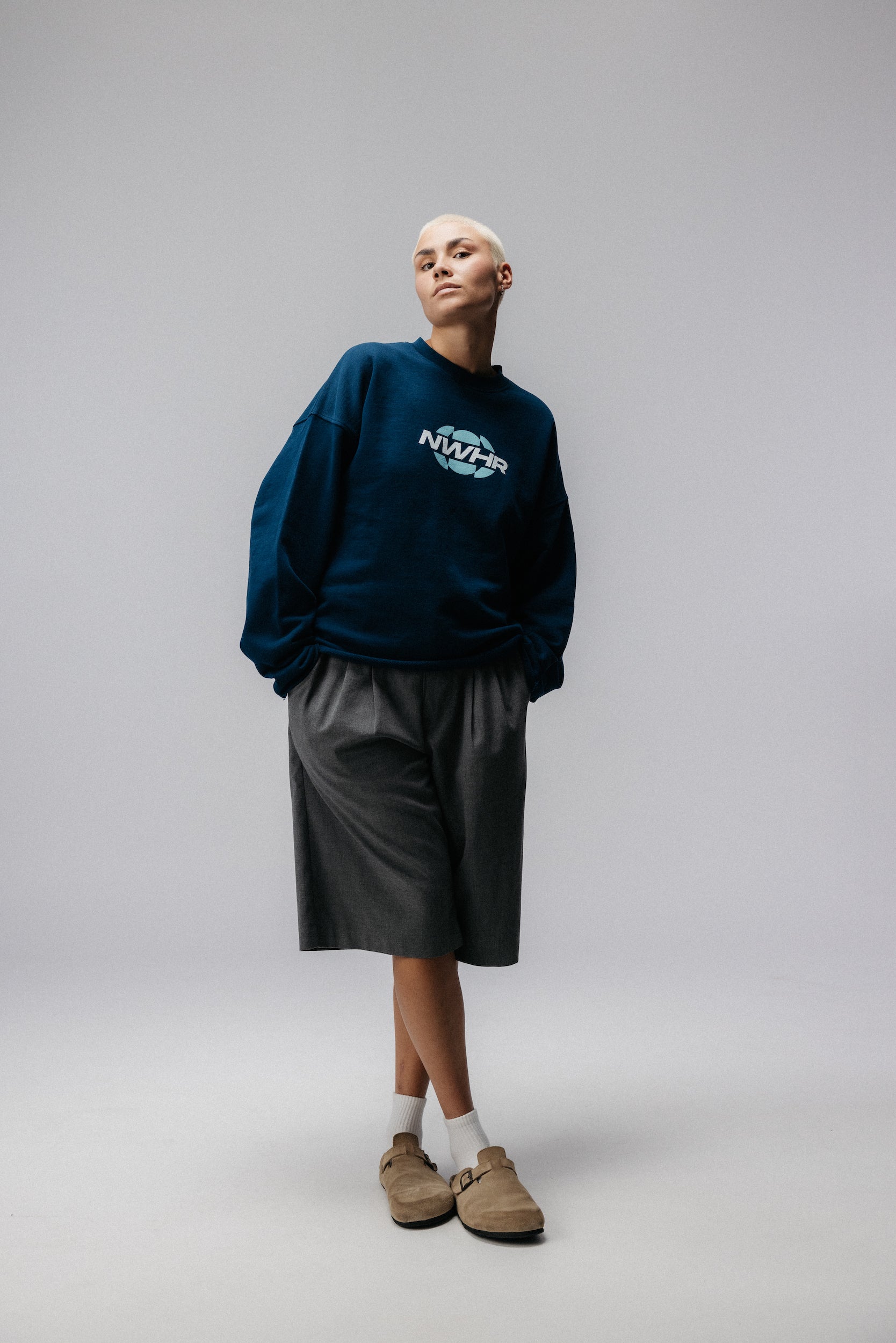 Crewneck NWHR Worldwide