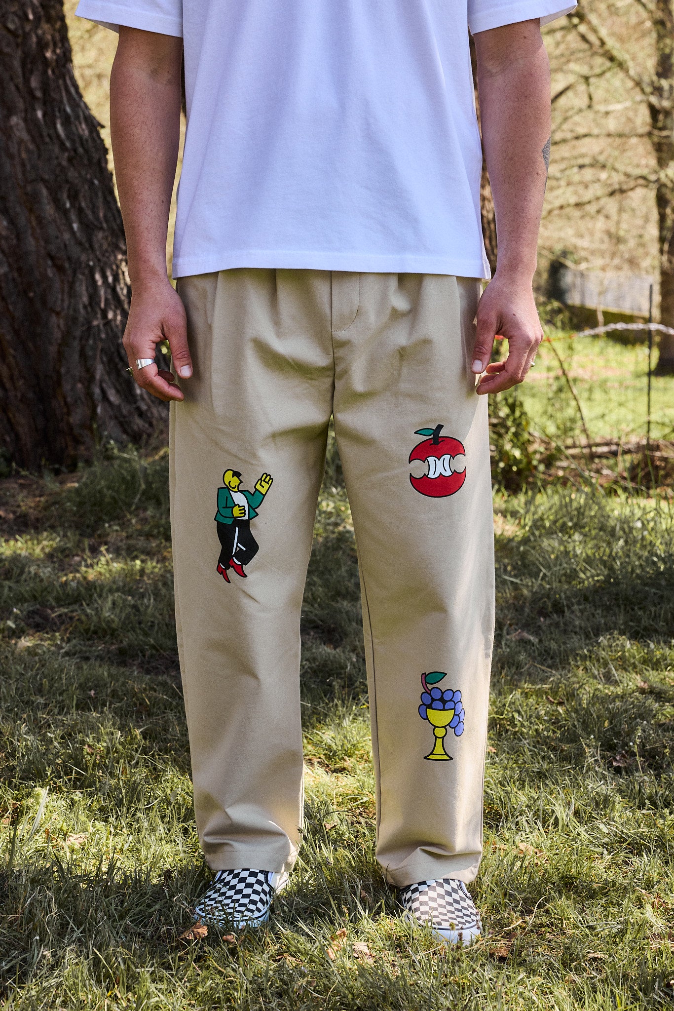 Pantalón sobremesa beige