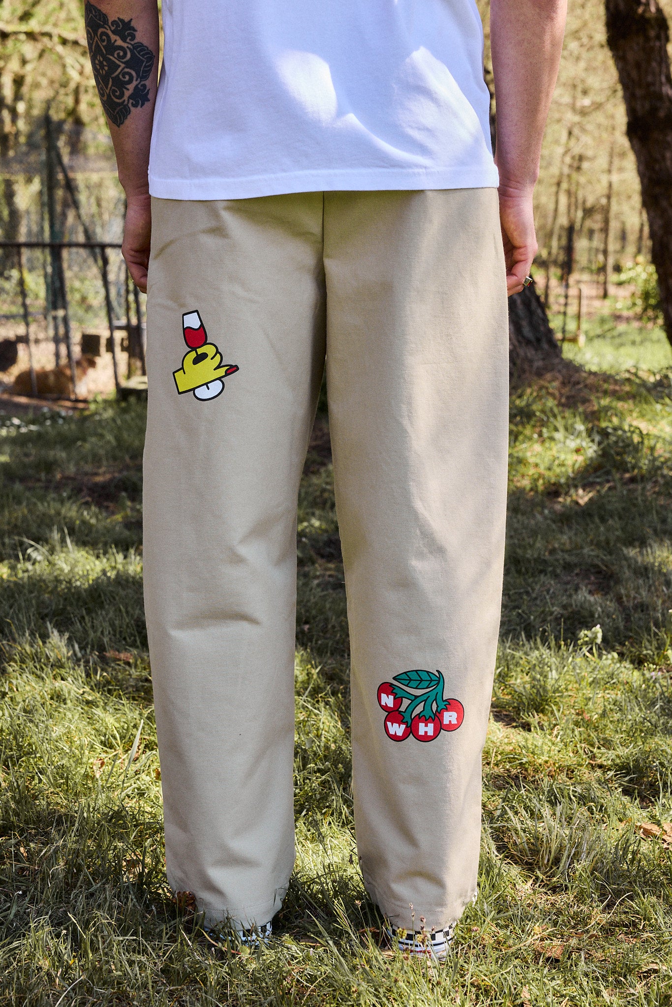 Pantalón sobremesa beige