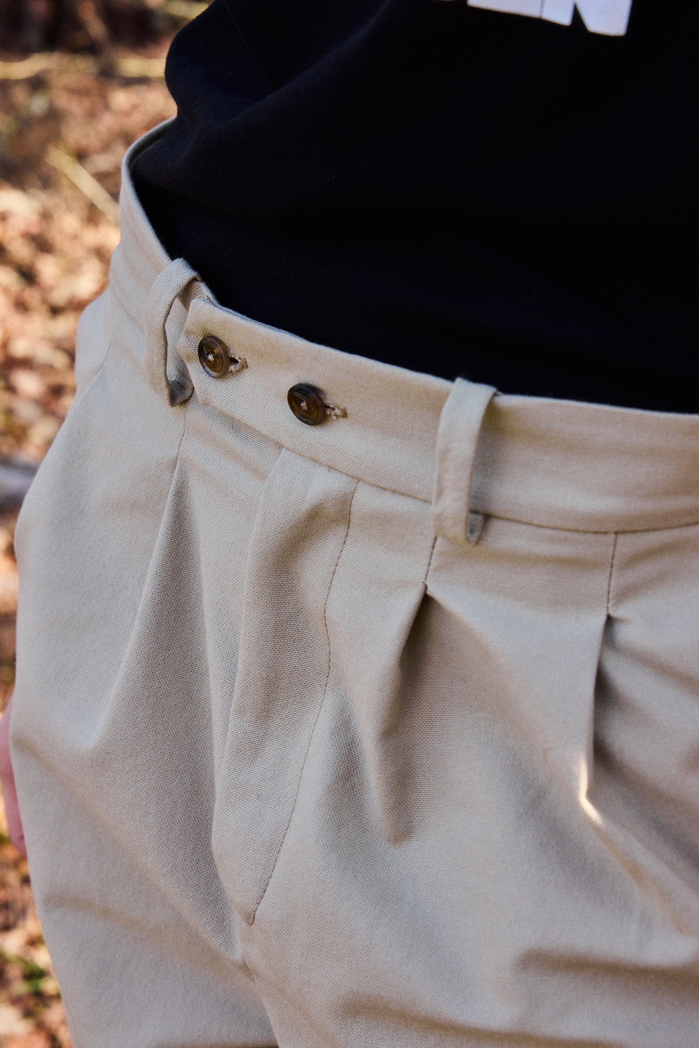 Pantalón sobremesa beige