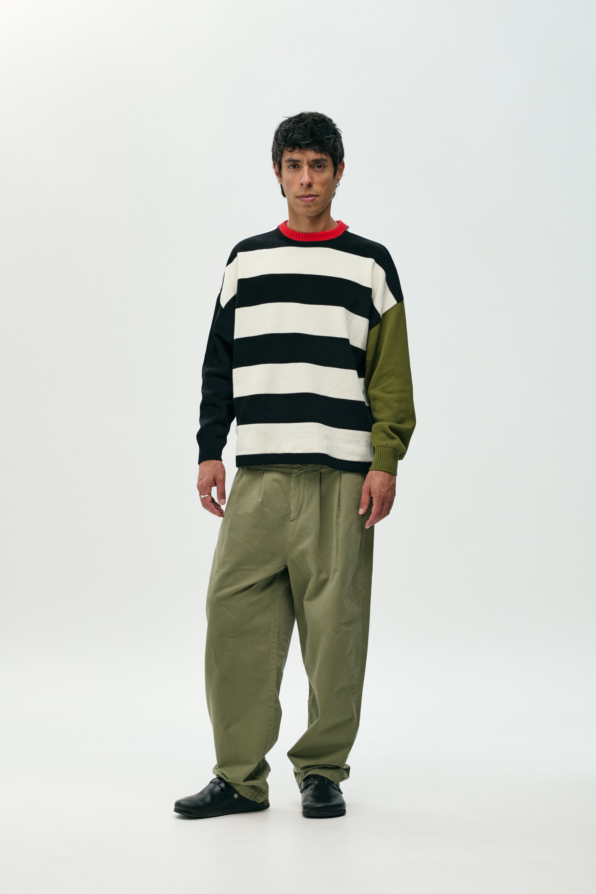 Pantalón chino verde lavado