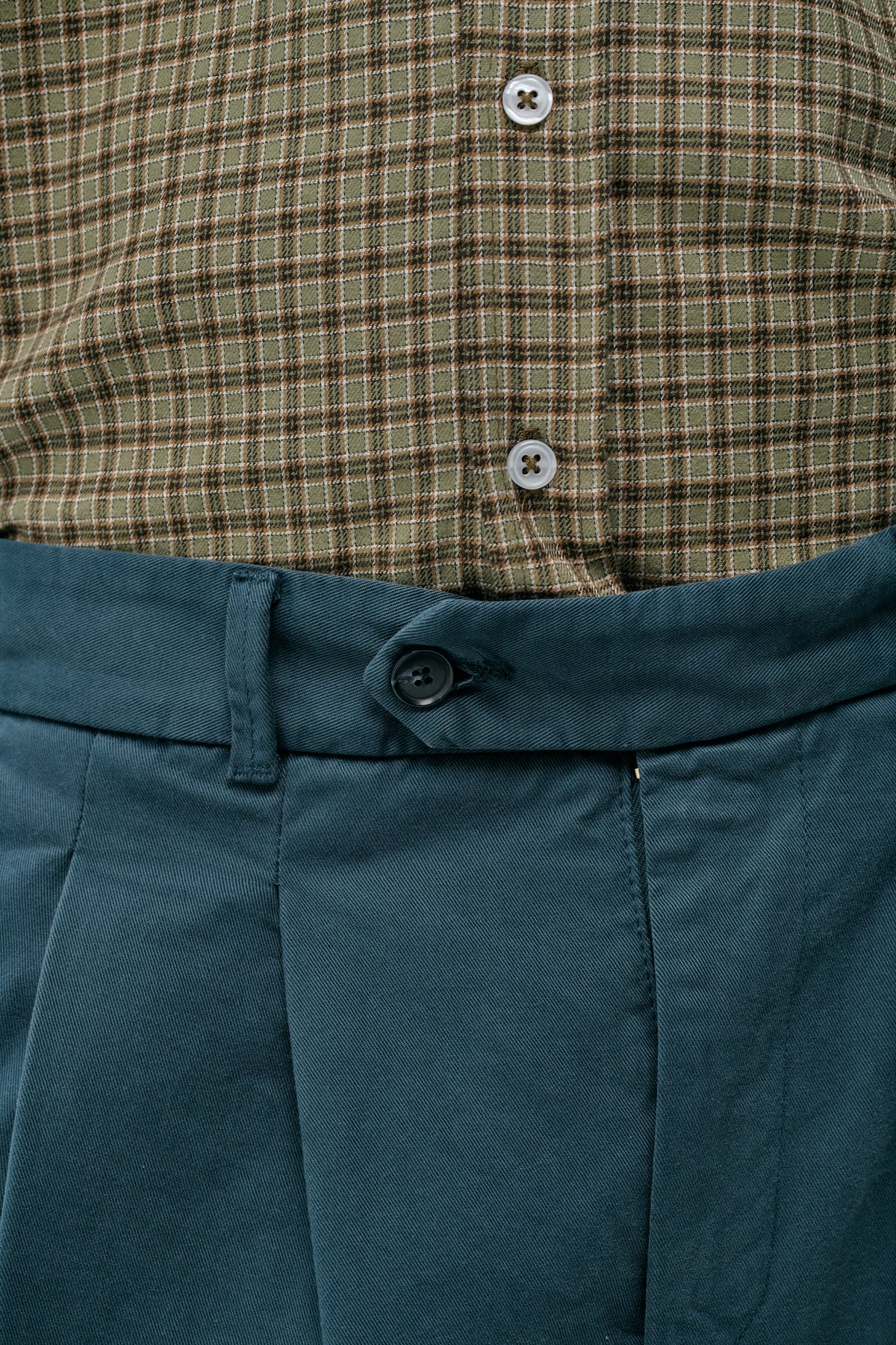 Pantalón chino navy lavado